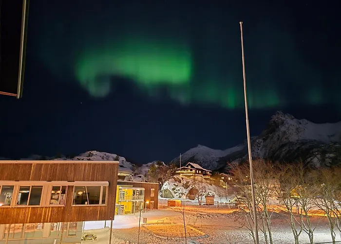 M&r Lofoten 公寓 *
